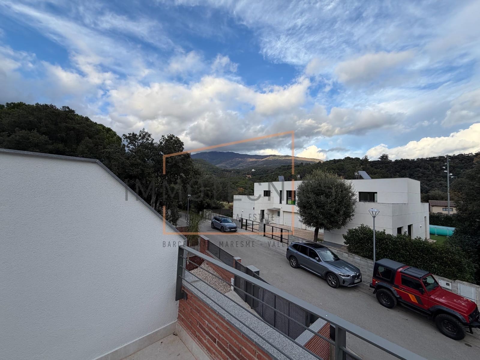 4 soverom Rekkehus til salgs i Sant Esteve de Palautordera med svømmebasseng garasje - € 590 000 (Ref: 9602735)