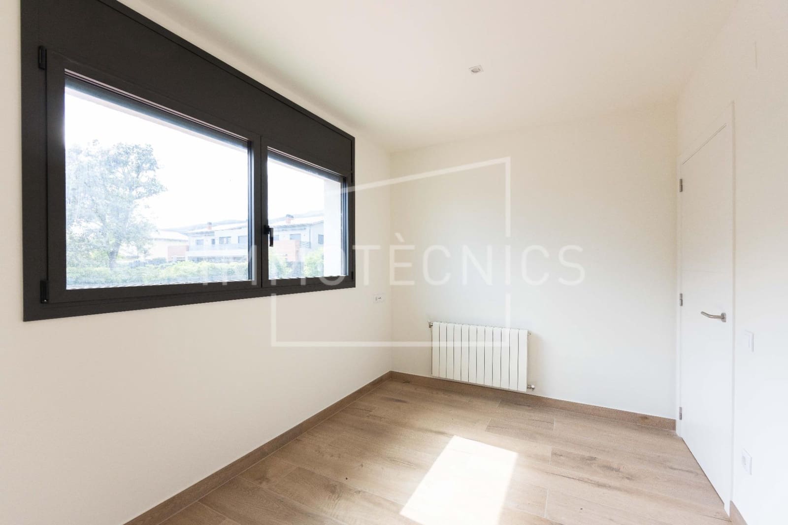 4 soverom Rekkehus til salgs i Sant Esteve de Palautordera med svømmebasseng garasje - € 590 000 (Ref: 9602735)