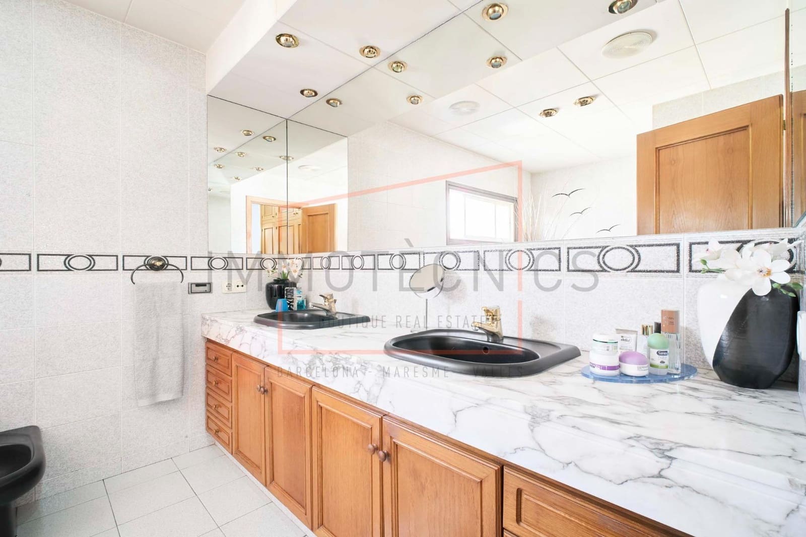 6 soverom Villa til salgs i Canet de Mar med svømmebasseng garasje - € 800 000 (Ref: 9602736)