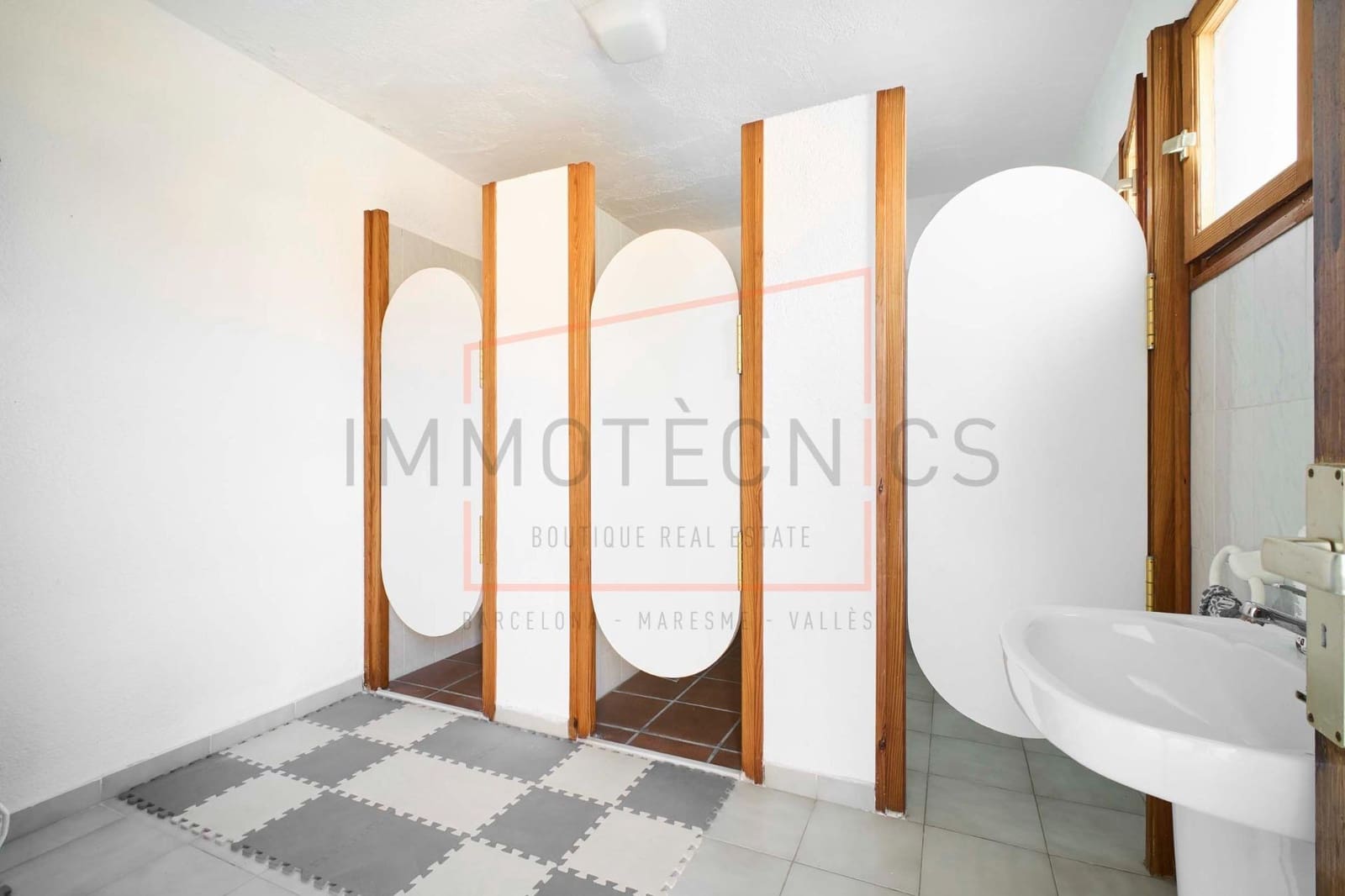 6 Zimmer Villa zu verkaufen in Canet de Mar mit Pool Garage - 800.000 € (Ref: 9602736)