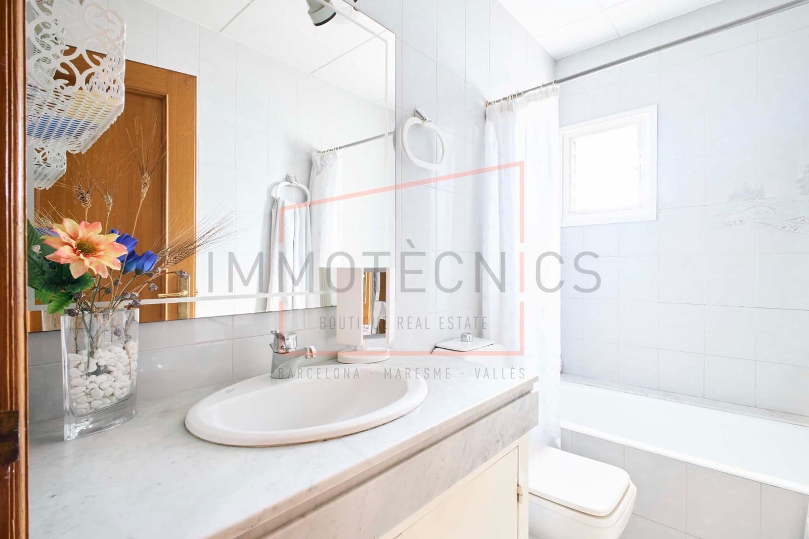 6 bedroom Villa for sale in Canet de Mar with pool garage - € 800,000 (Ref: 9602736)