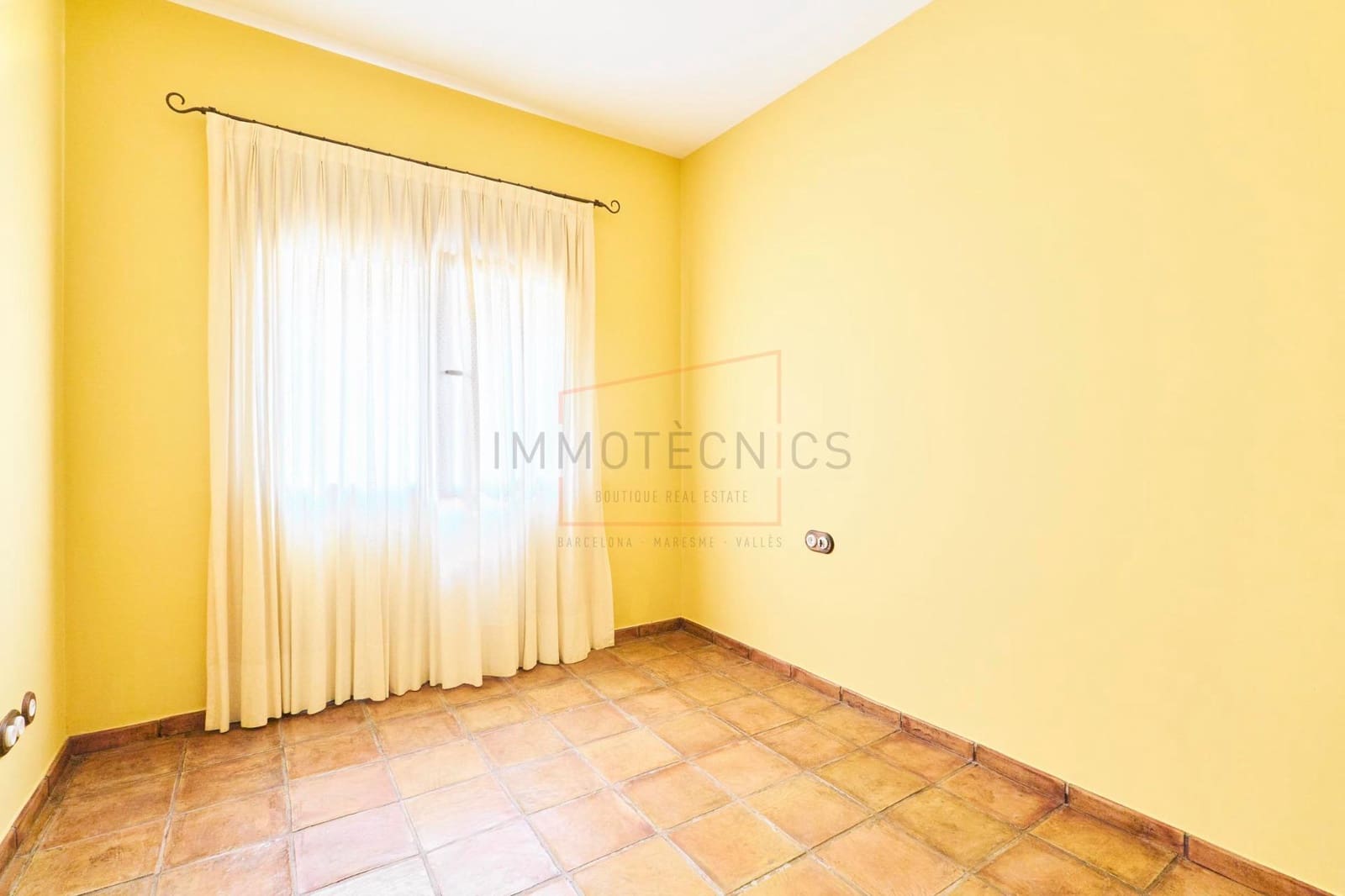 Chalet de 7 habitaciones en Argentona en venta con piscina garaje - 998.000 € (Ref: 9602737)