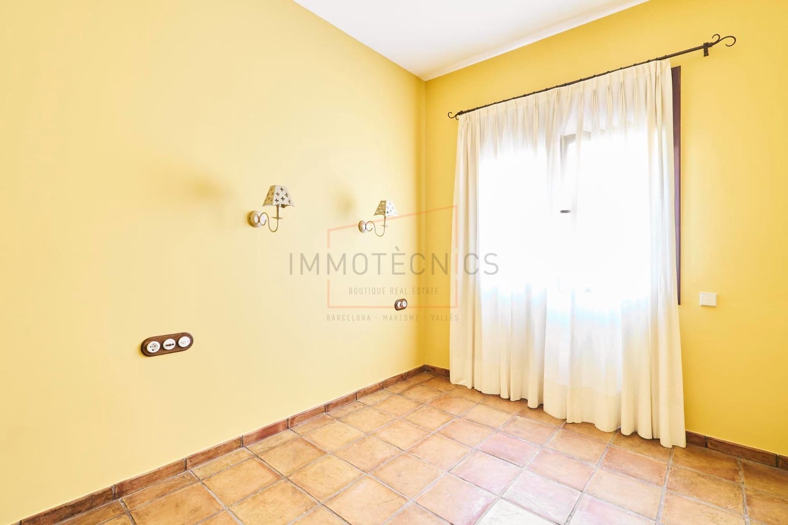 Chalet de 7 habitaciones en Argentona en venta con piscina garaje - 998.000 € (Ref: 9602737)