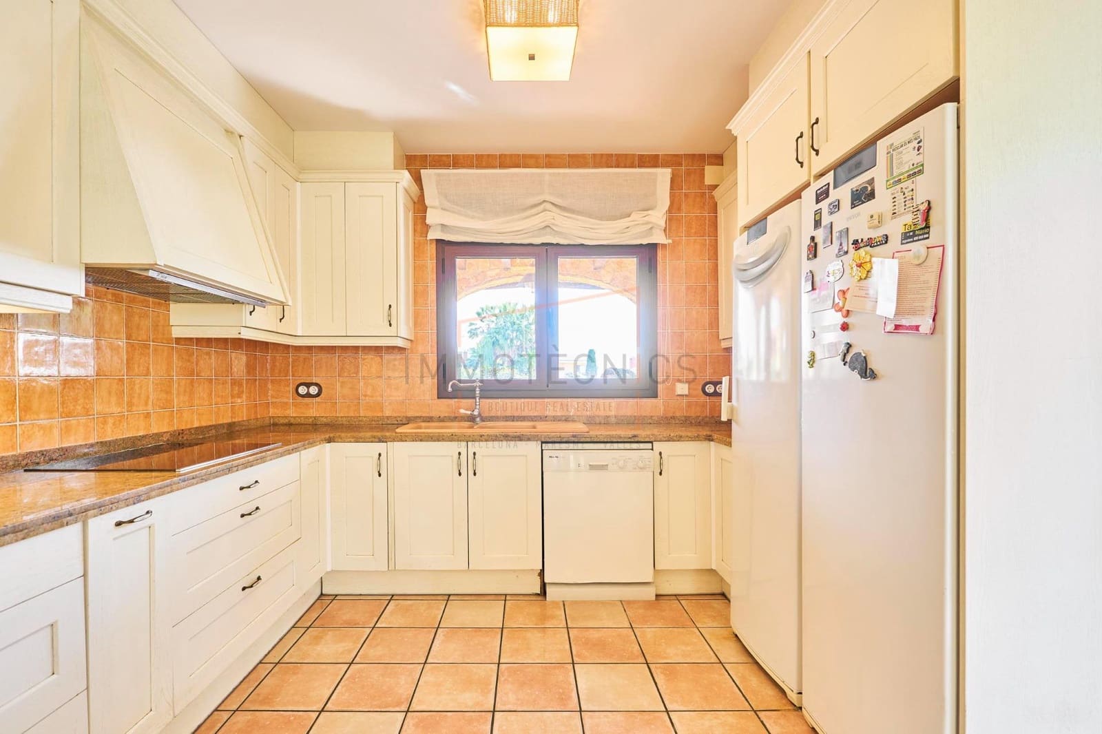 Chalet de 7 habitaciones en Argentona en venta con piscina garaje - 998.000 € (Ref: 9602737)