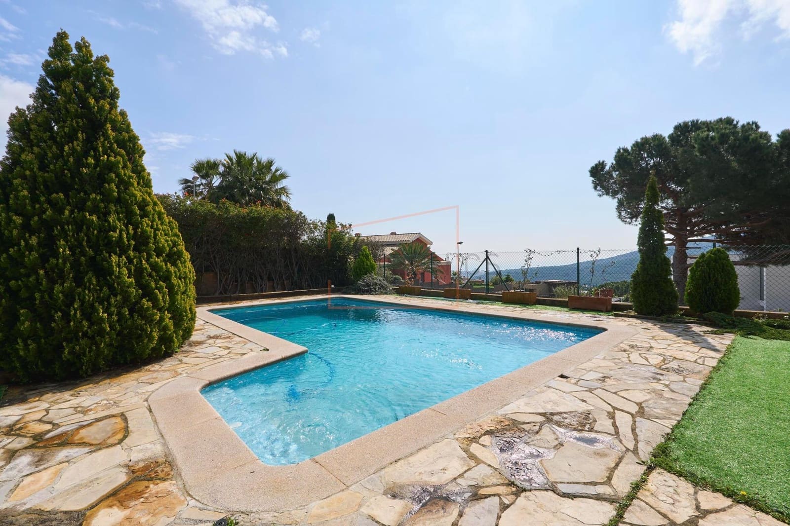 Chalet de 7 habitaciones en Argentona en venta con piscina garaje - 998.000 € (Ref: 9602737)