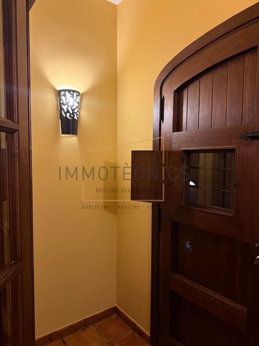 Chalet de 7 habitaciones en Argentona en venta con piscina garaje - 998.000 € (Ref: 9602737)