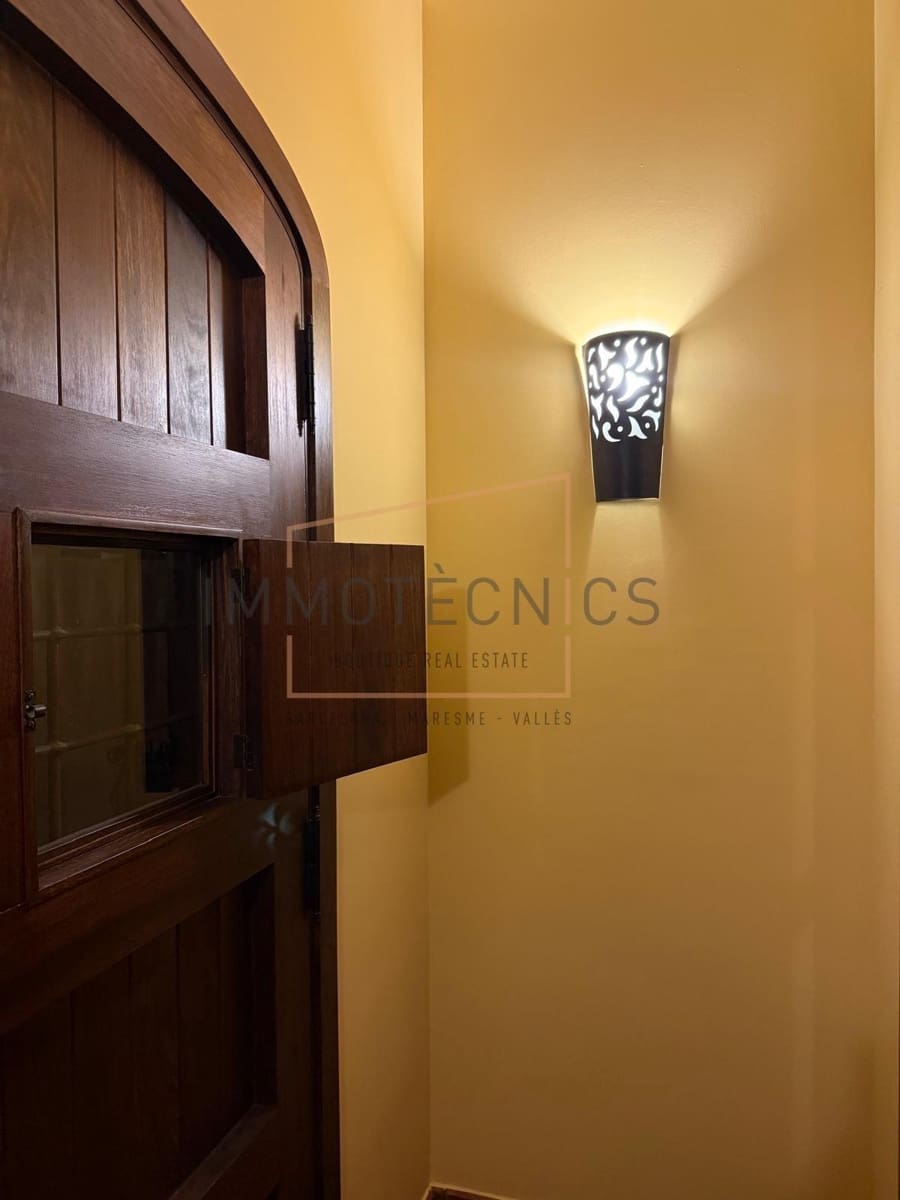 Chalet de 7 habitaciones en Argentona en venta con piscina garaje - 998.000 € (Ref: 9602737)