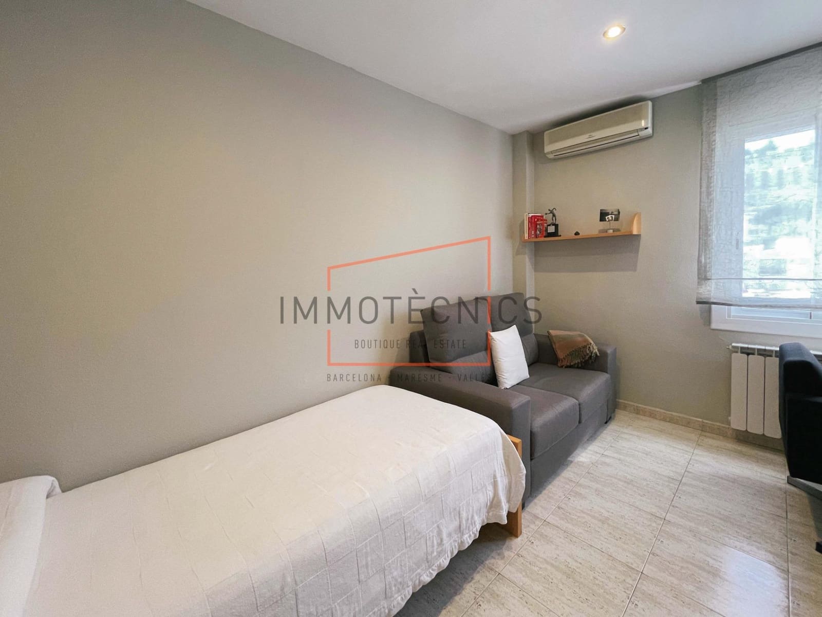 4 makuuhuone Kattohuoneisto myytävänä paikassa Caldes d'Estrac mukana uima-altaan - 397 000 € (Ref: 9602738)