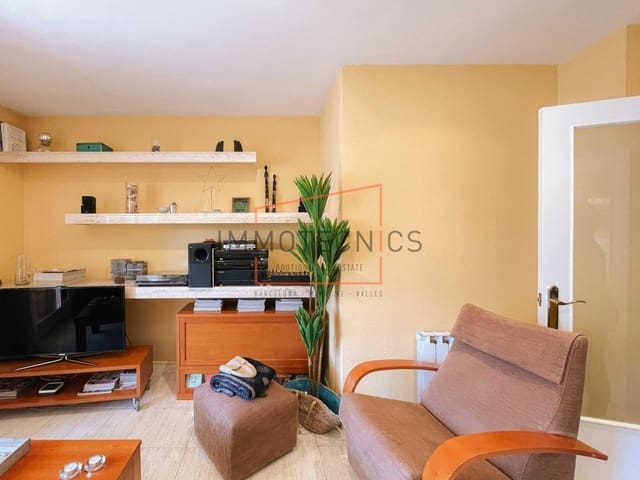 4 chambre Penthouse à vendre à Caldes d'Estrac avec piscine - 397 000 € (Ref: 9602738)