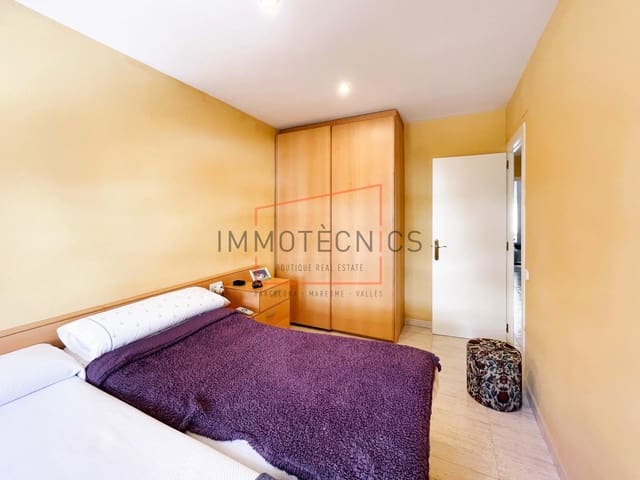 4 chambre Penthouse à vendre à Caldes d'Estrac avec piscine - 397 000 € (Ref: 9602738)