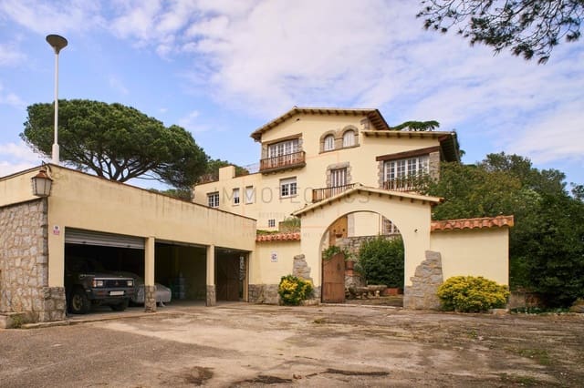 9 chambre Finca/Maison de Campagne à vendre à Montornès del Vallès avec garage - 850 000 € (Ref: 9602739)