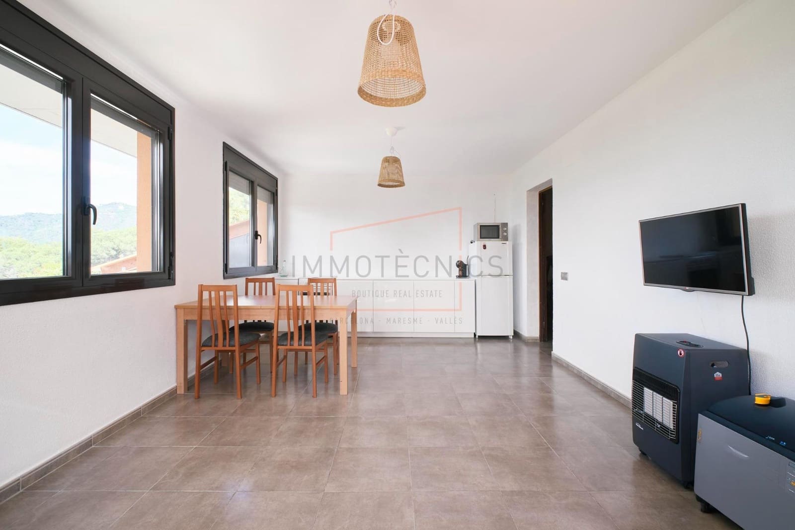 6 bedroom Villa for sale in Vilanova del Valles with pool garage - € 690,000 (Ref: 9602740)