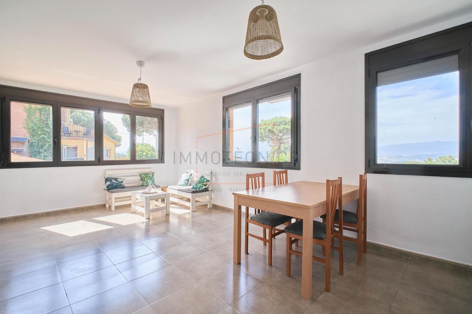 6 bedroom Villa for sale in Vilanova del Valles with pool garage - € 690,000 (Ref: 9602740)