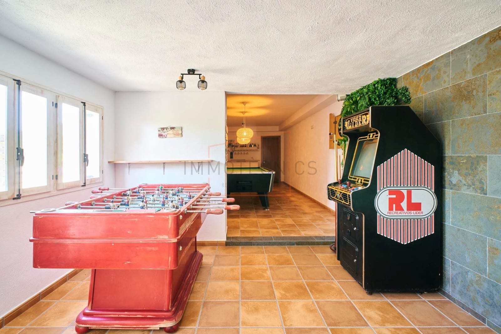 6 bedroom Villa for sale in Vilanova del Valles with pool garage - € 690,000 (Ref: 9602740)