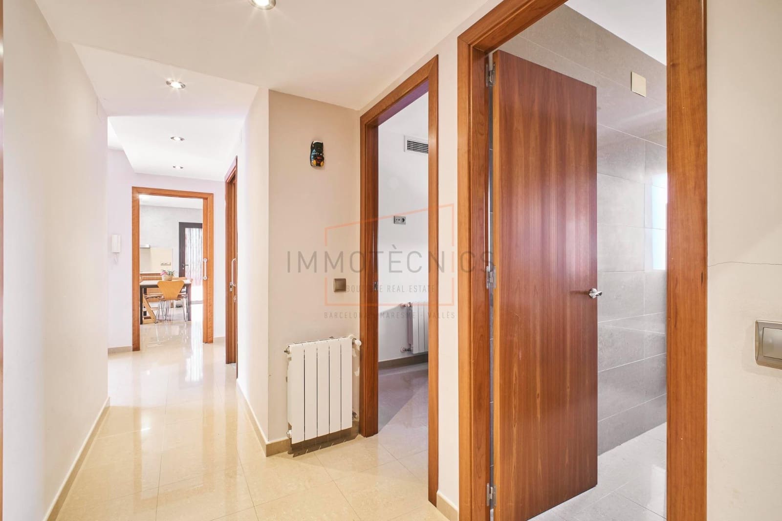 6 bedroom Villa for sale in Vilanova del Valles with pool garage - € 690,000 (Ref: 9602740)