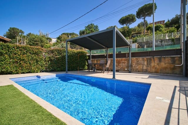 6 soveværelse Villa til salg i Vilanova del Vallès med swimmingpool garage - € 690.000 (Ref: 9602740)