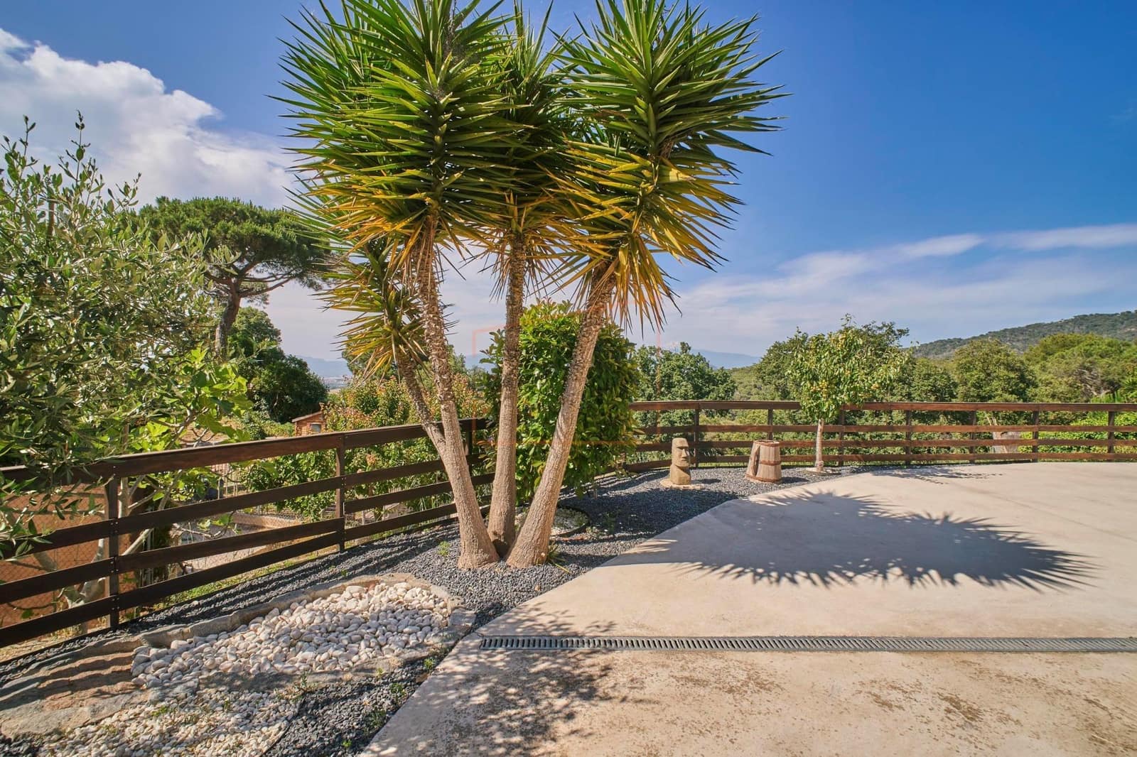 6 bedroom Villa for sale in Vilanova del Valles with pool garage - € 690,000 (Ref: 9602740)