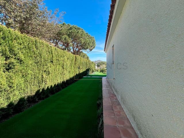 4 makuuhuone Huvila myytävänä paikassa El Port de la Selva - 675 000 € (Ref: 9602742)