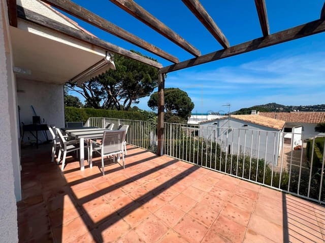 4 makuuhuone Huvila myytävänä paikassa El Port de la Selva - 675 000 € (Ref: 9602742)