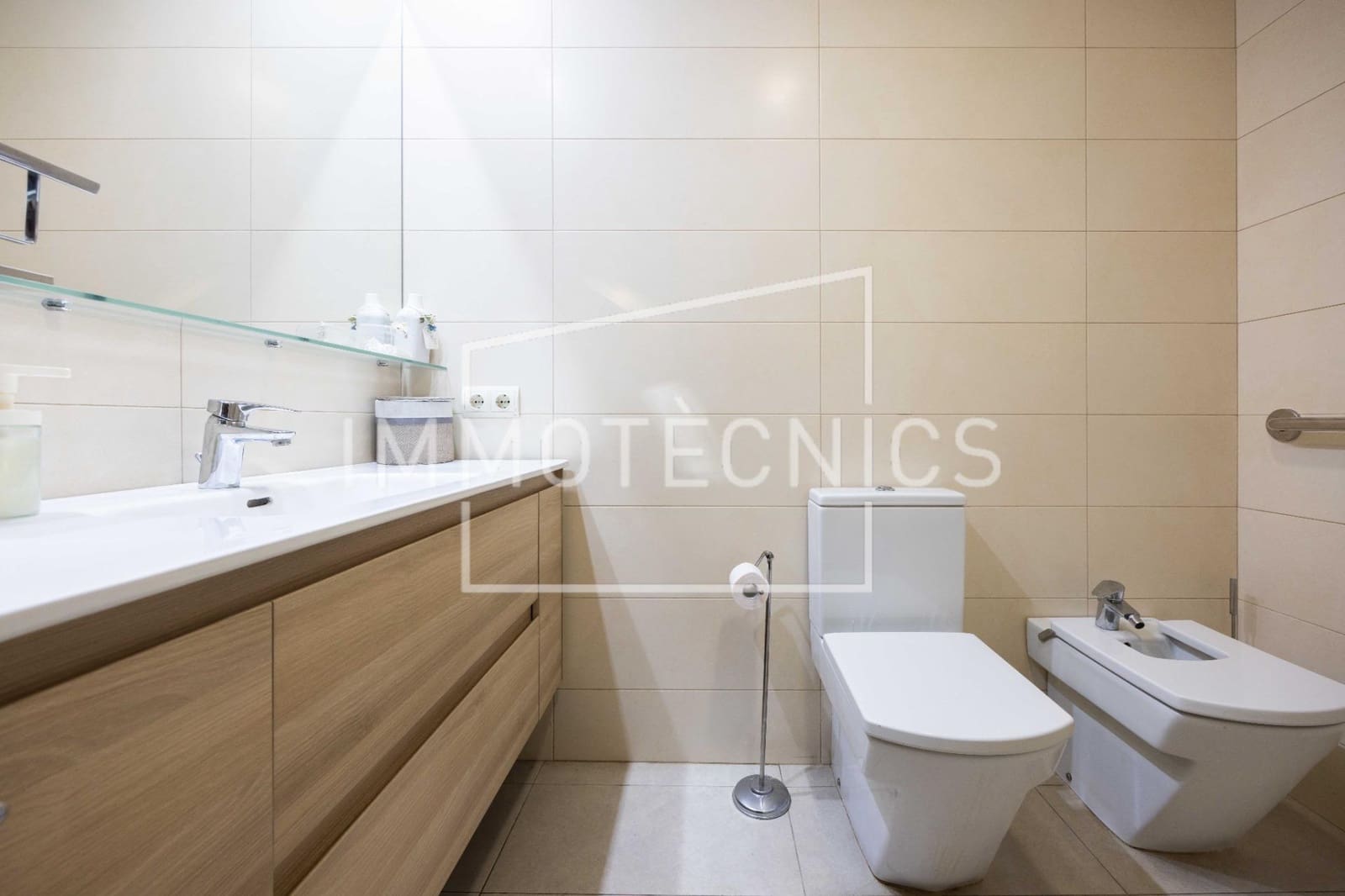 5 soverom Villa til salgs i Sant Celoni med svømmebasseng garasje - € 595 000 (Ref: 9602743)