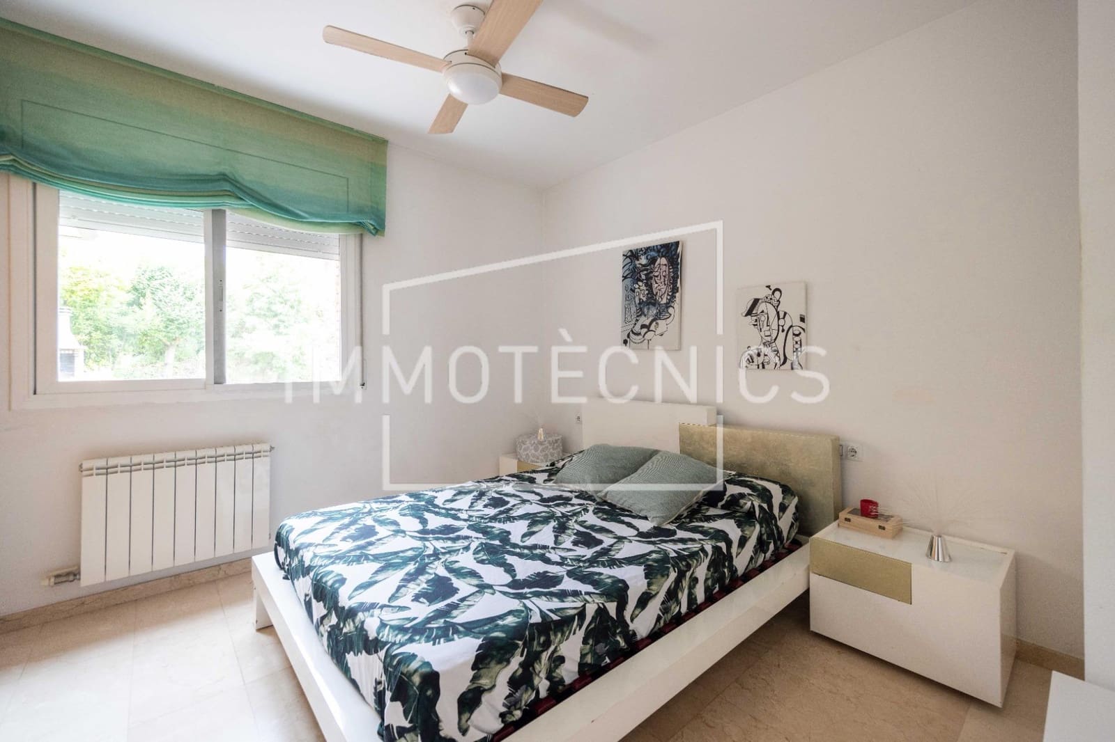 6 bedroom Villa for sale in Llica de Vall with pool garage - € 695,000 (Ref: 9602744)