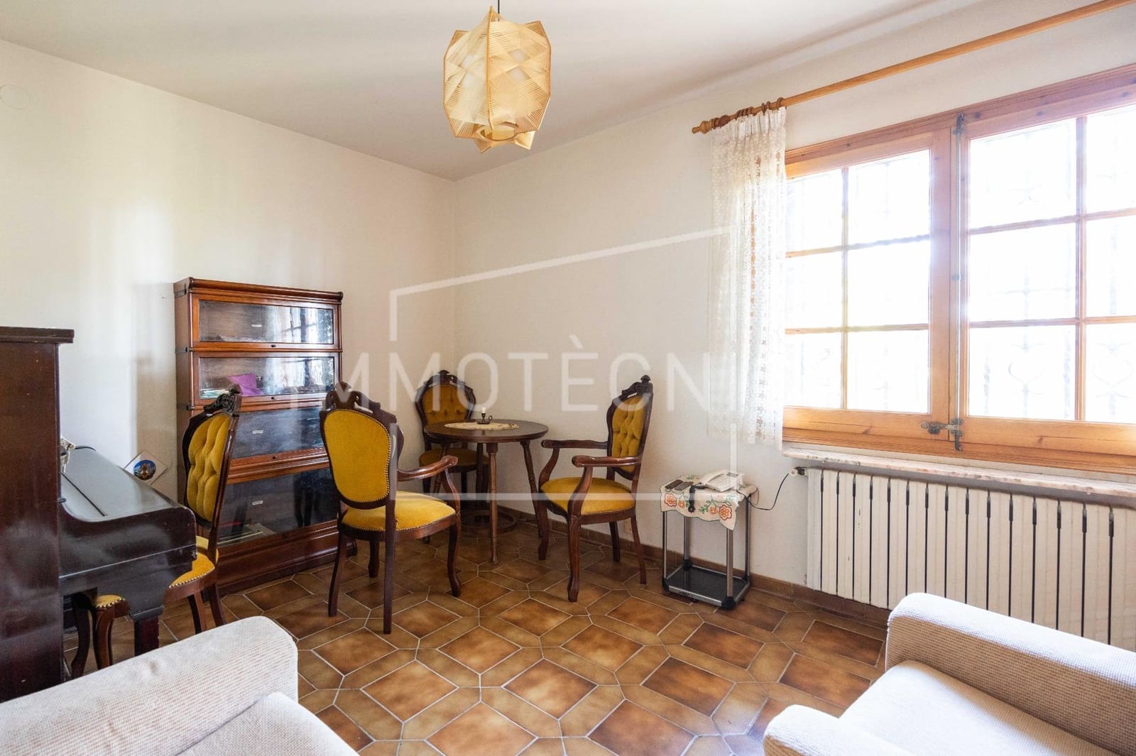 5 bedroom Villa for sale in La Roca del Valles with garage - € 570,000 (Ref: 9602746)