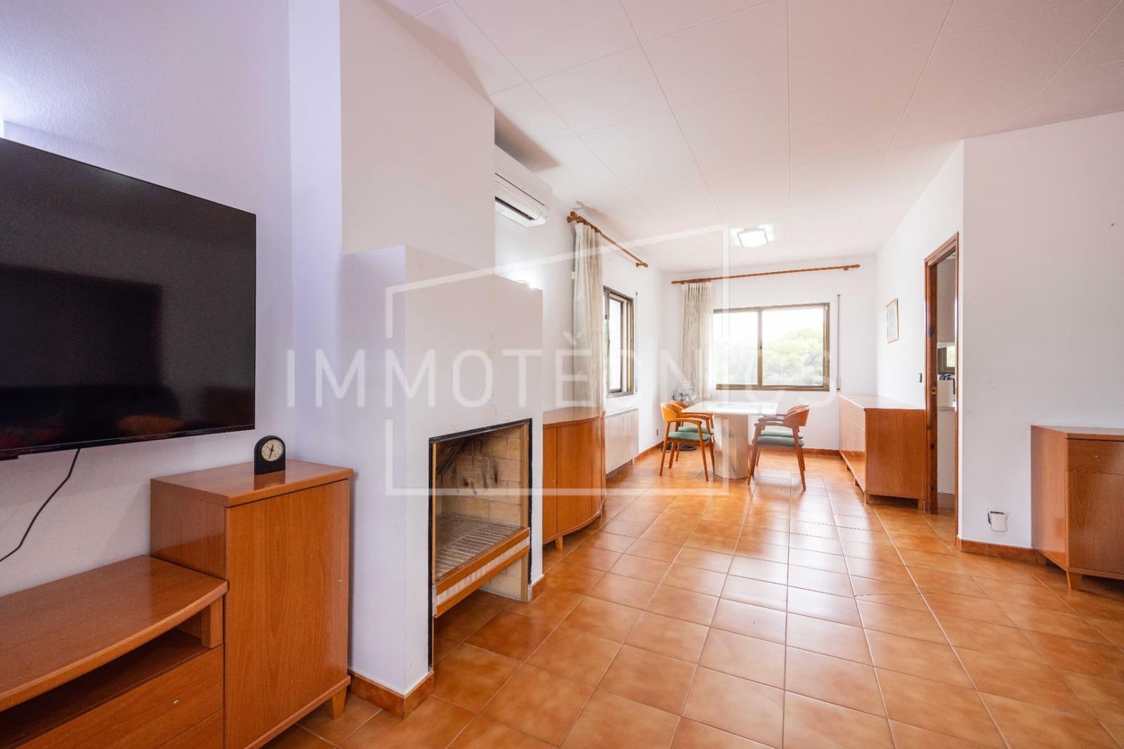 Finca/Casa Rural de 6 habitaciones en Lliçà d'Amunt en venta - 375.000 € (Ref: 9602747)