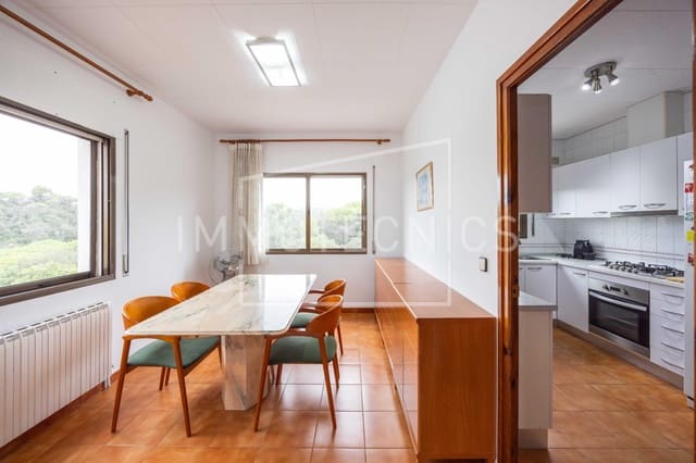 Finca/Casa Rural de 6 habitaciones en Lliçà d'Amunt en venta - 375.000 € (Ref: 9602747)