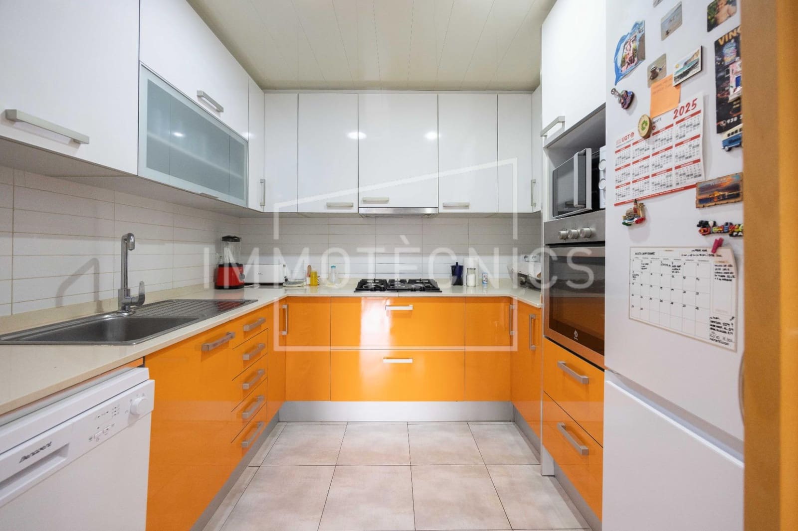 Finca/Casa Rural de 6 habitaciones en Lliçà d'Amunt en venta - 375.000 € (Ref: 9602747)