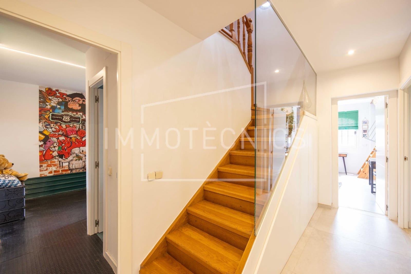 5 bedroom Villa for sale in La Garriga with garage - € 675,000 (Ref: 9602748)