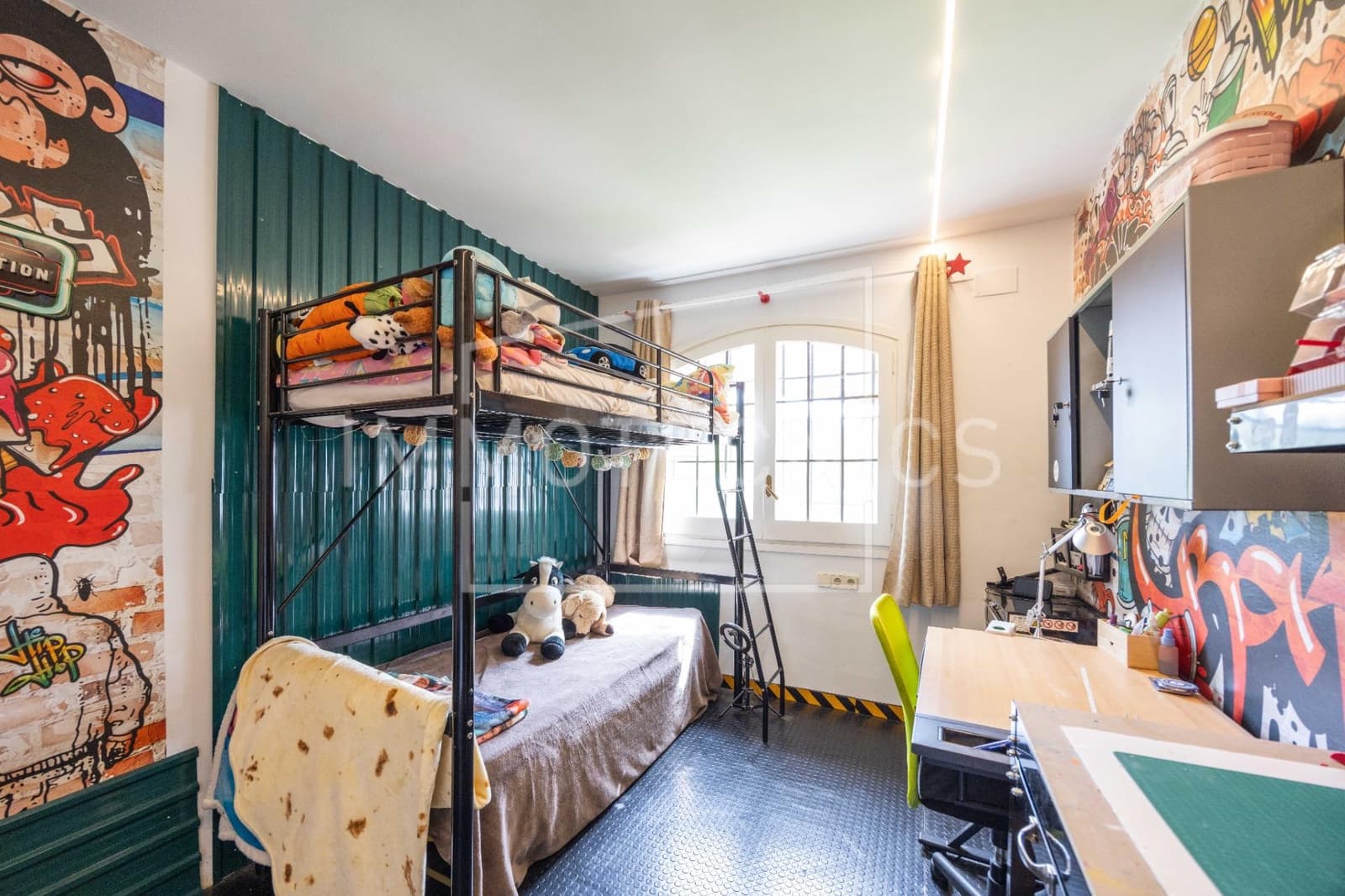 5 bedroom Villa for sale in La Garriga with garage - € 675,000 (Ref: 9602748)