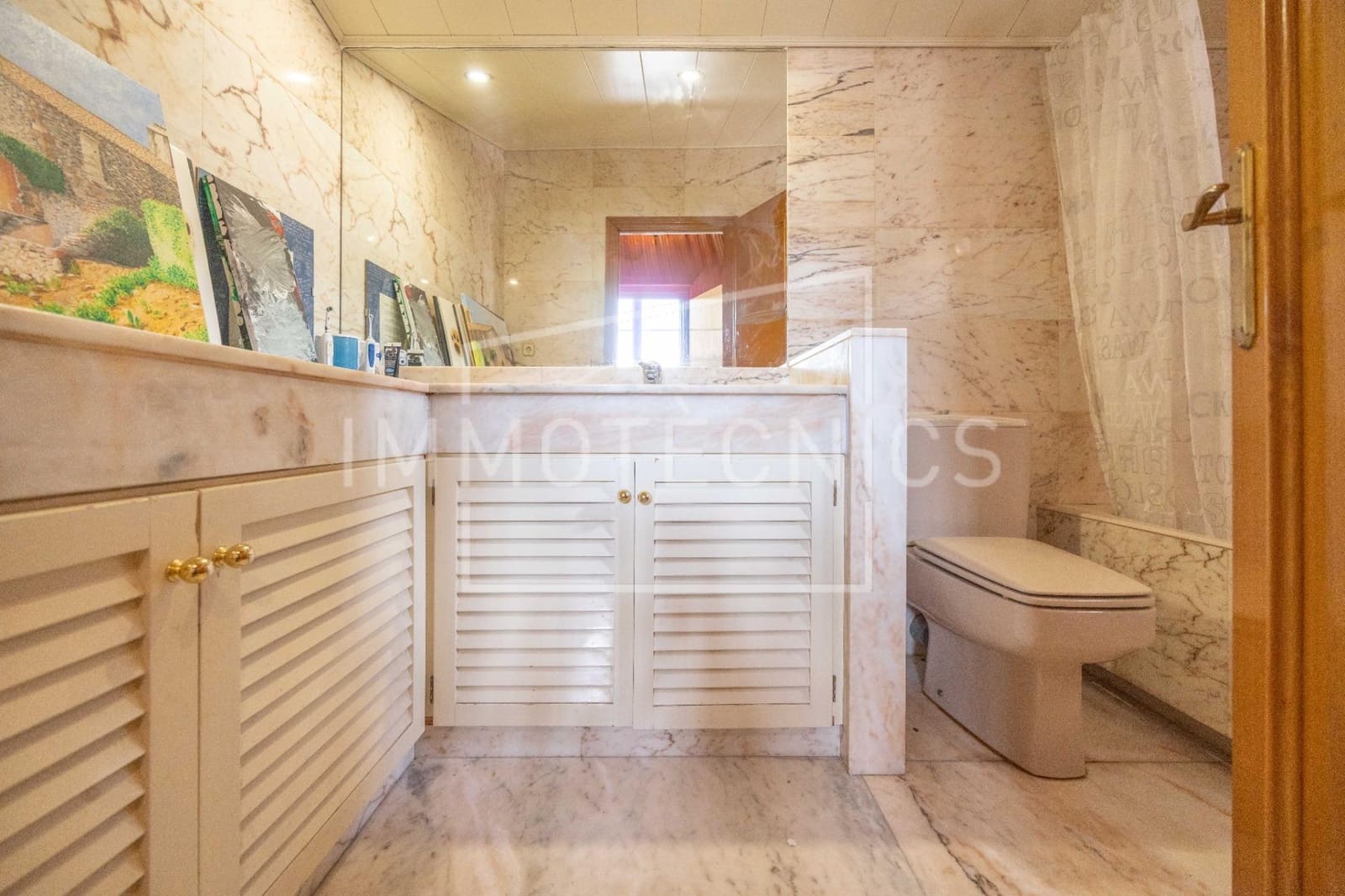 5 bedroom Villa for sale in La Garriga with garage - € 675,000 (Ref: 9602748)