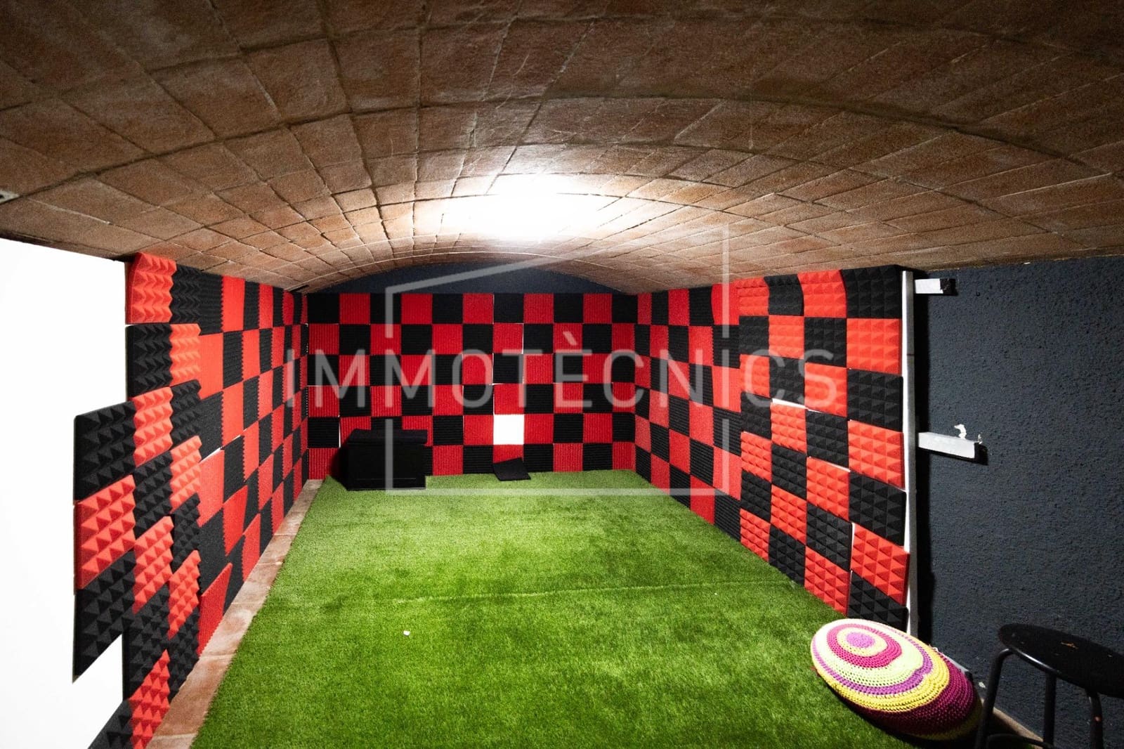 5 bedroom Villa for sale in La Garriga with garage - € 675,000 (Ref: 9602748)