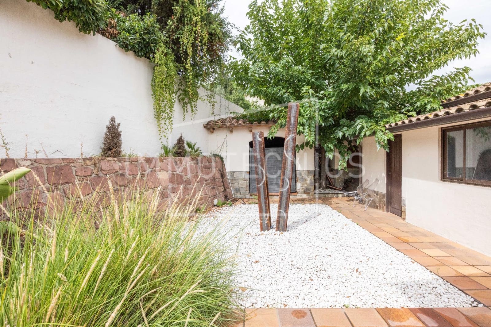 5 bedroom Villa for sale in La Garriga with garage - € 675,000 (Ref: 9602748)