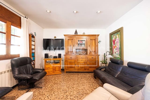 6 slaapkamer Finca/Landhuis te koop in Argentona met garage - € 710.000 (Ref: 9602750)