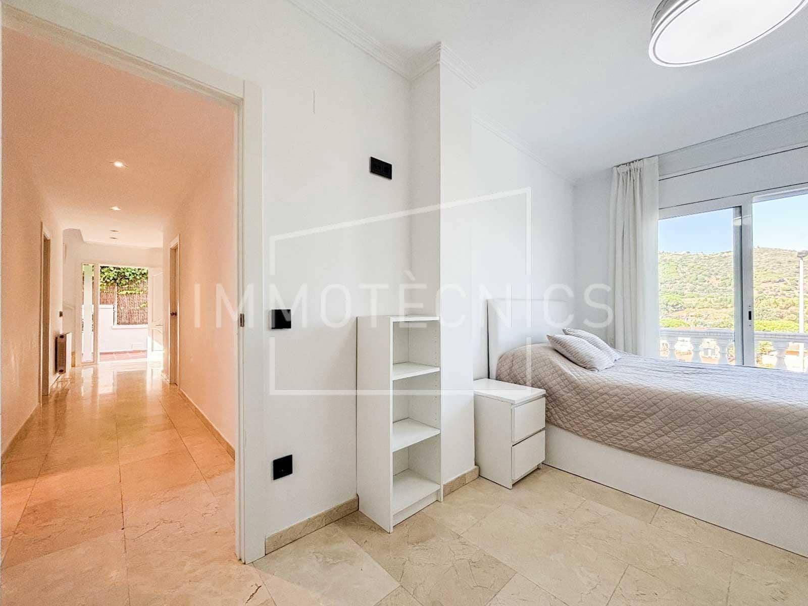 4 bedroom Villa for sale in Calella with pool garage - € 659,000 (Ref: 9602751)