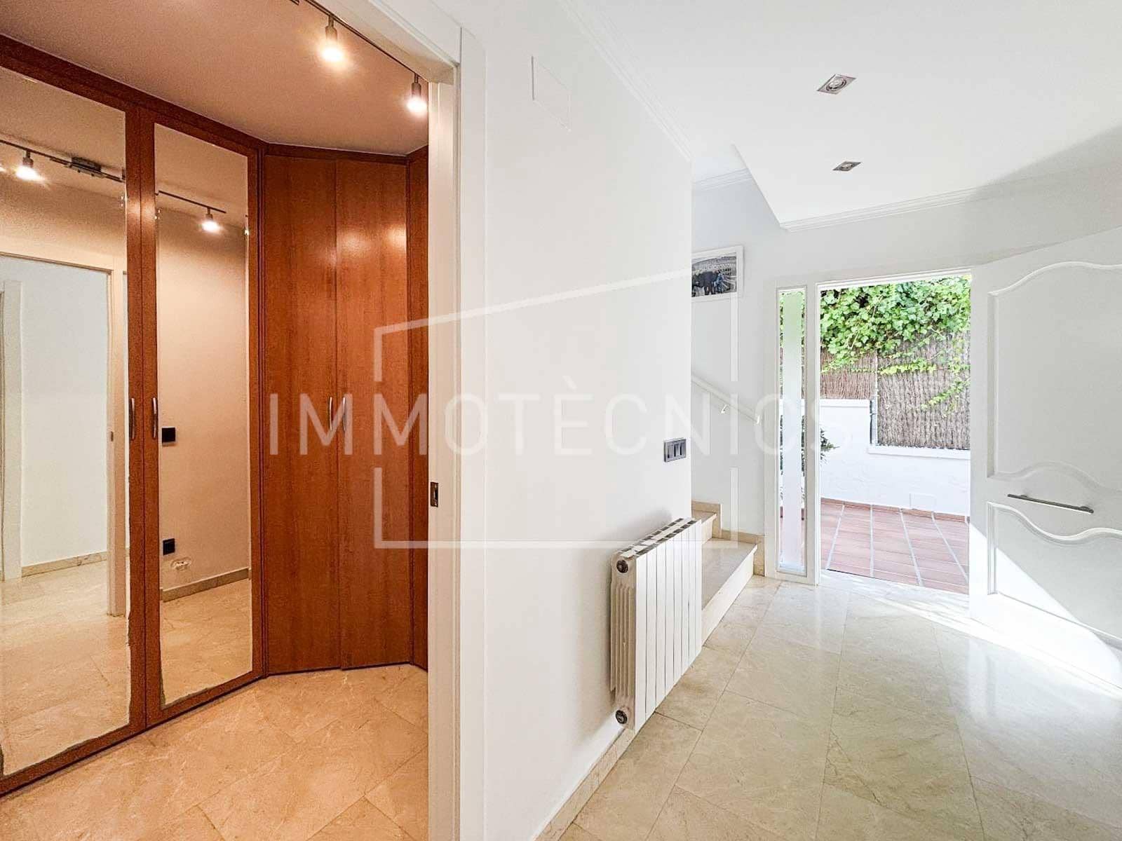 4 camera da letto Villa in vendita in Calella con piscina garage - 659.000 € (Rif: 9602751)