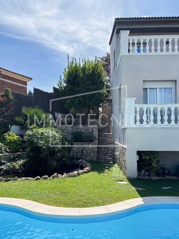 4 quarto Moradia para venda em Calella com piscina garagem - 615 000 € (Ref: 9602751)