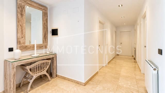 4 sovrum Villa till salu i Calella med pool garage - 615 000 € (Ref: 9602751)