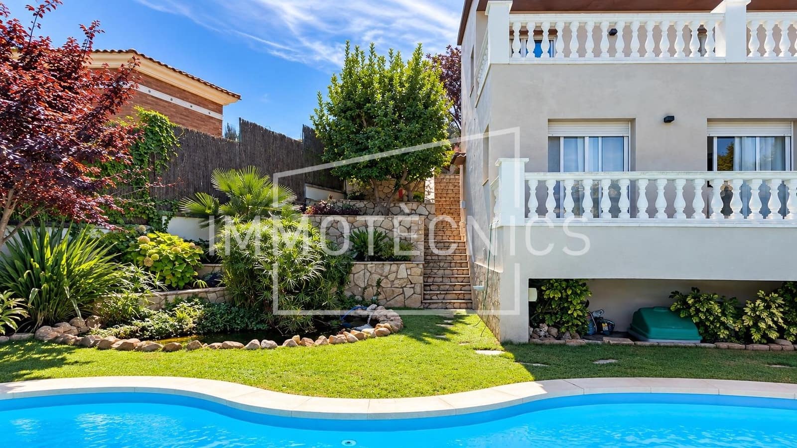 4 soverom Villa til salgs i Calella med svømmebasseng garasje - € 615 000 (Ref: 9602751)