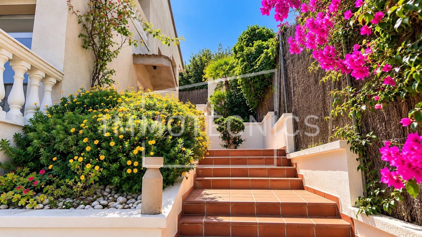 4 soverom Villa til salgs i Calella med svømmebasseng garasje - € 615 000 (Ref: 9602751)