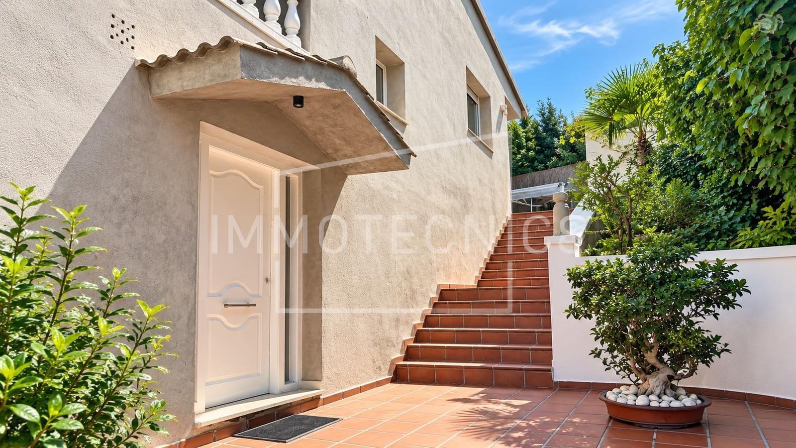 4 soverom Villa til salgs i Calella med svømmebasseng garasje - € 615 000 (Ref: 9602751)