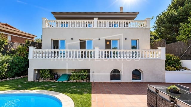 4 sovrum Villa till salu i Calella med pool garage - 615 000 € (Ref: 9602751)