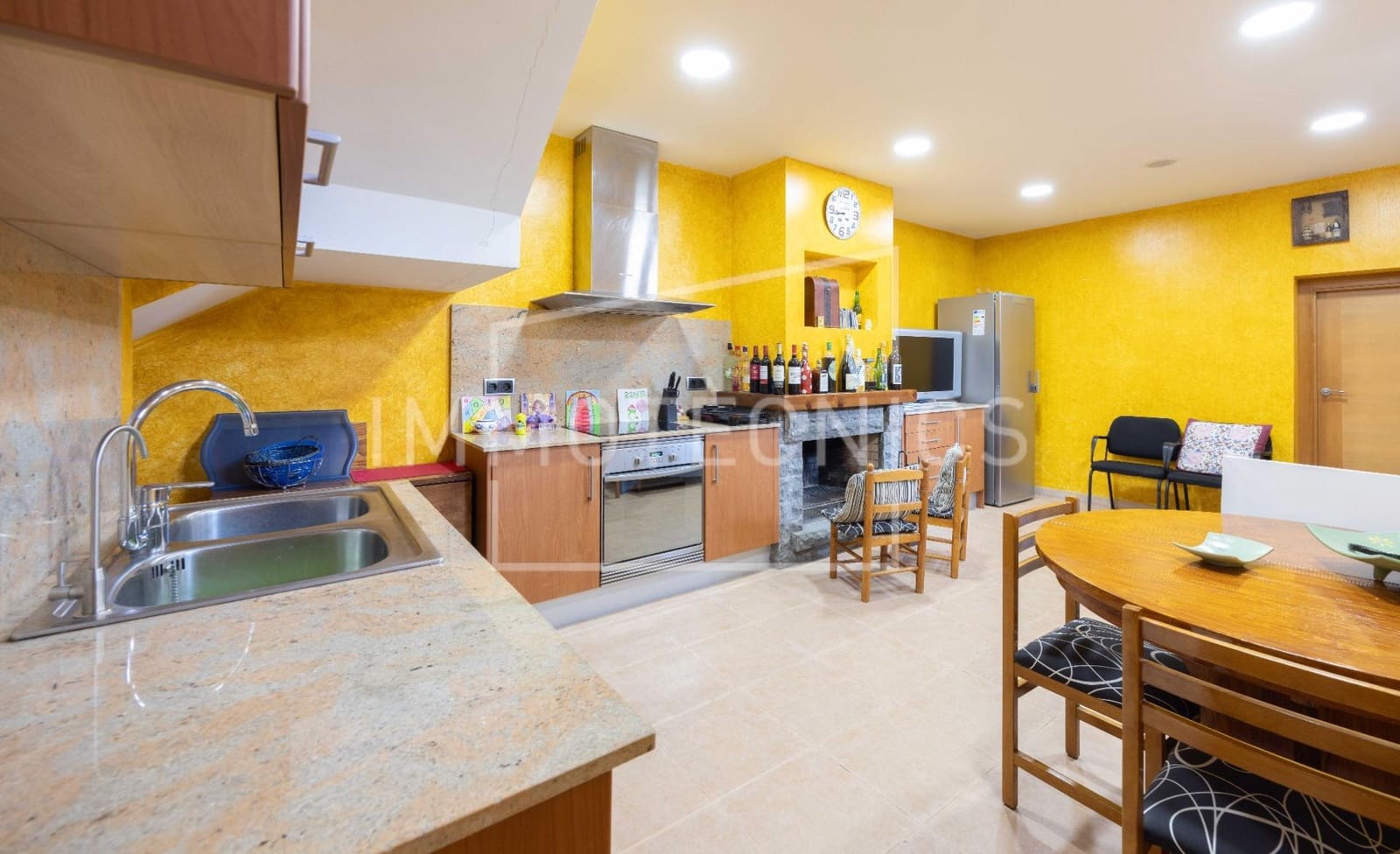 5 soveværelse Villa til salg i Pineda de Mar med swimmingpool garage - € 750.000 (Ref: 9602752)