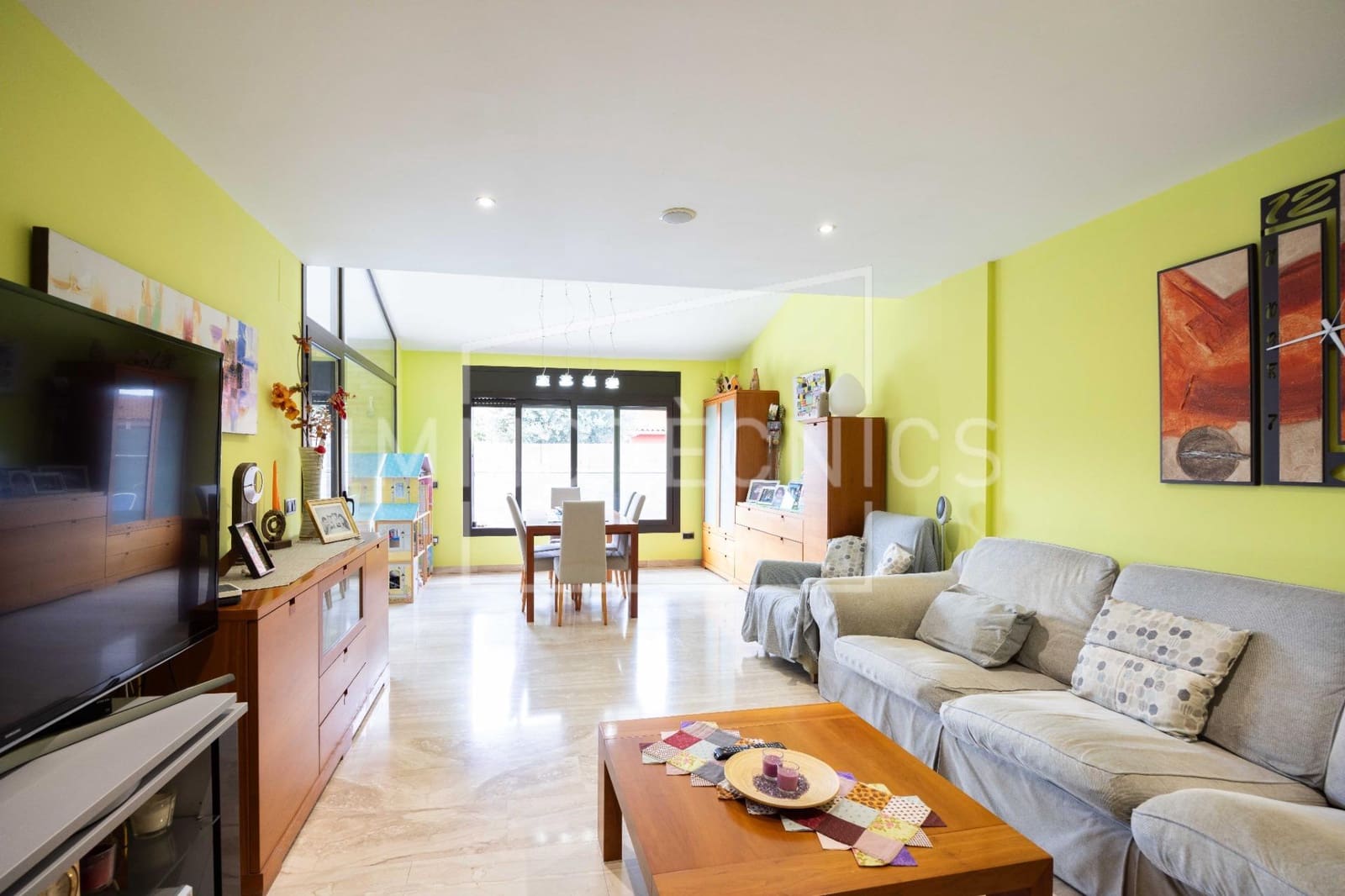 5 soveværelse Villa til salg i Pineda de Mar med swimmingpool garage - € 750.000 (Ref: 9602752)