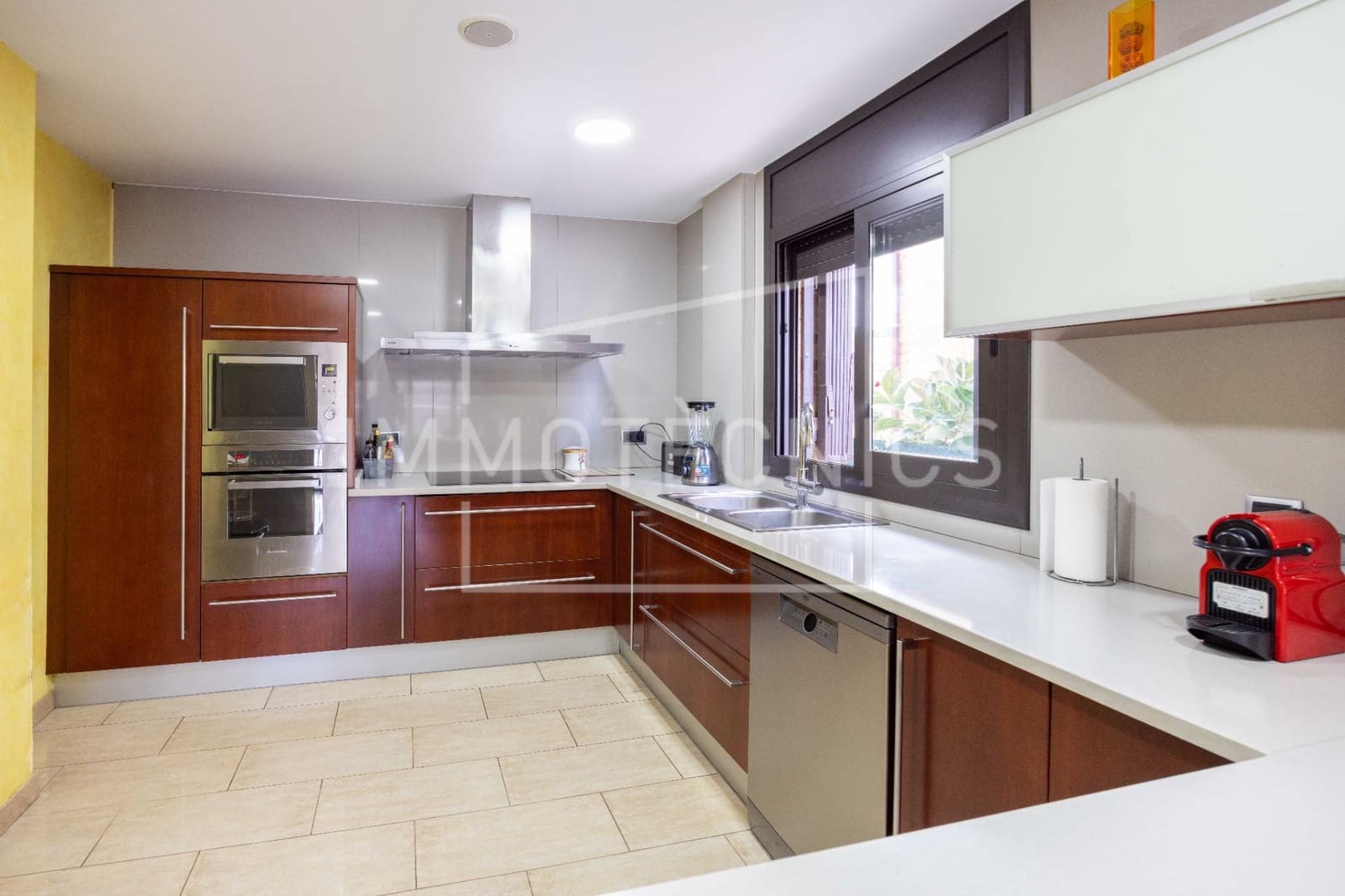 5 soveværelse Villa til salg i Pineda de Mar med swimmingpool garage - € 750.000 (Ref: 9602752)