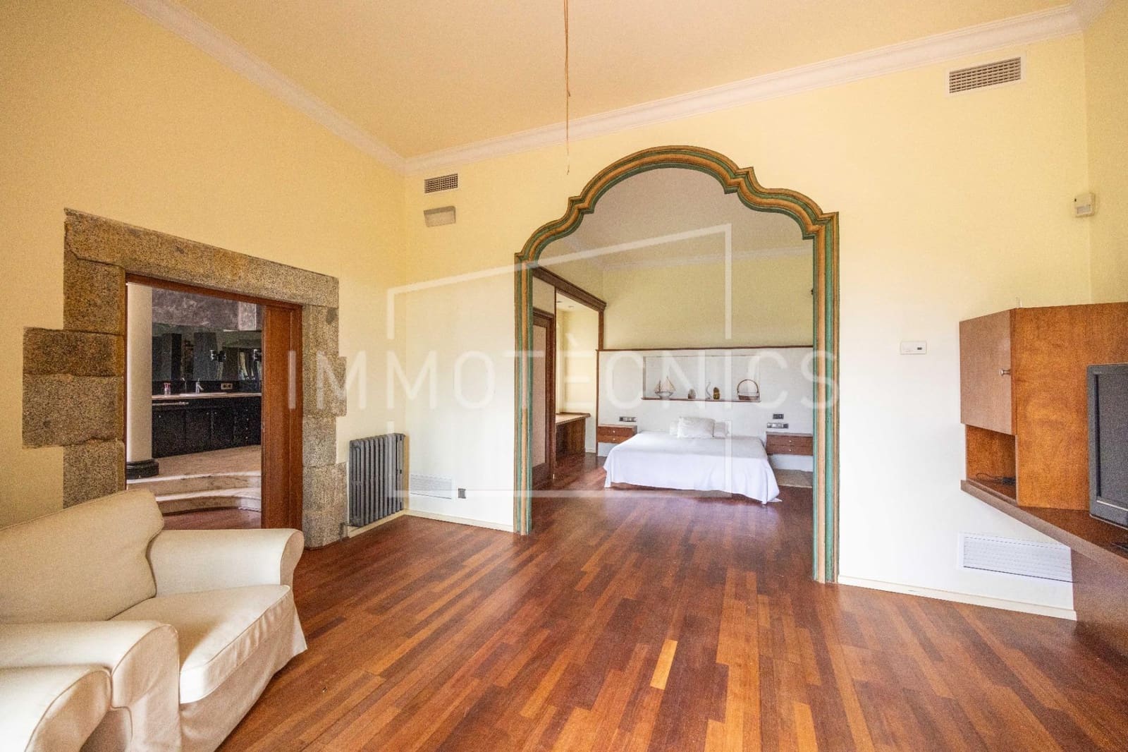 11 Zimmer Hotel zu verkaufen in Sant Vicenc de Montalt - 8.500.000 € (Ref: 9602753)