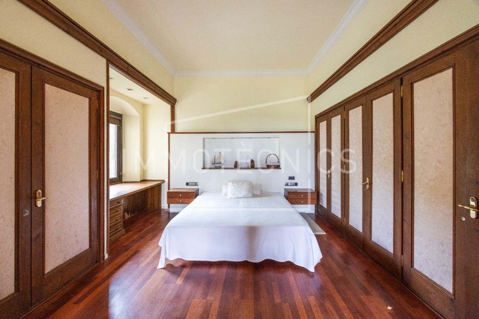 11 Zimmer Hotel zu verkaufen in Sant Vicenc de Montalt - 8.500.000 € (Ref: 9602753)