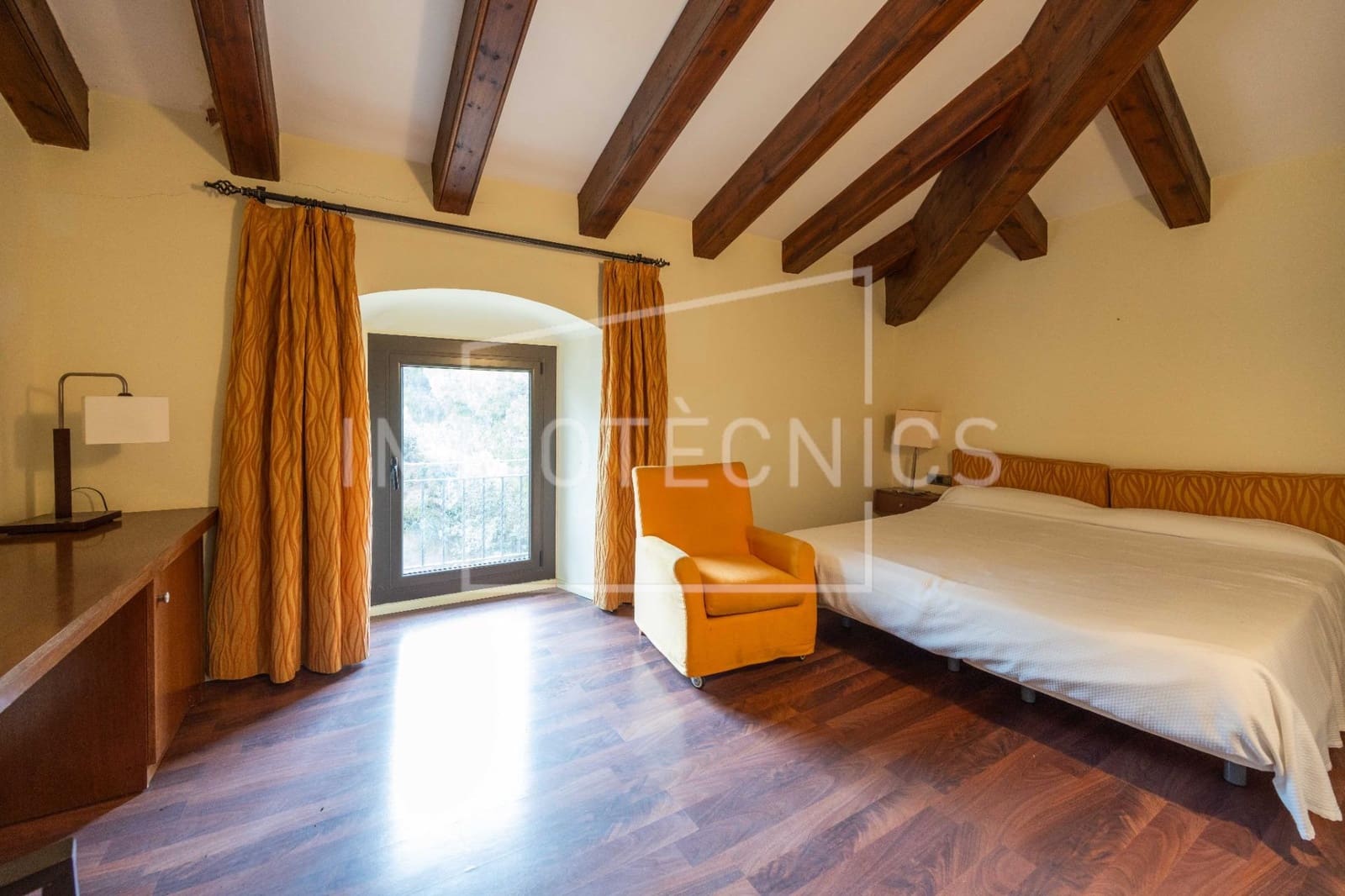 11 Zimmer Hotel zu verkaufen in Sant Vicenc de Montalt - 8.500.000 € (Ref: 9602753)