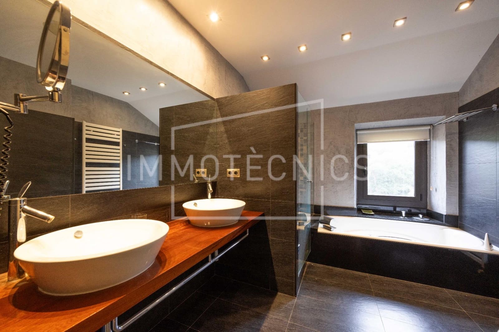 11 Zimmer Hotel zu verkaufen in Sant Vicenc de Montalt - 8.500.000 € (Ref: 9602753)